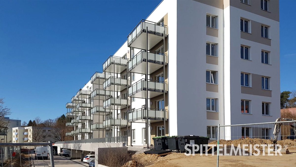 Balkonbau auf Tiefgarage Mehrfamilienhaus Neubau in Bretten 